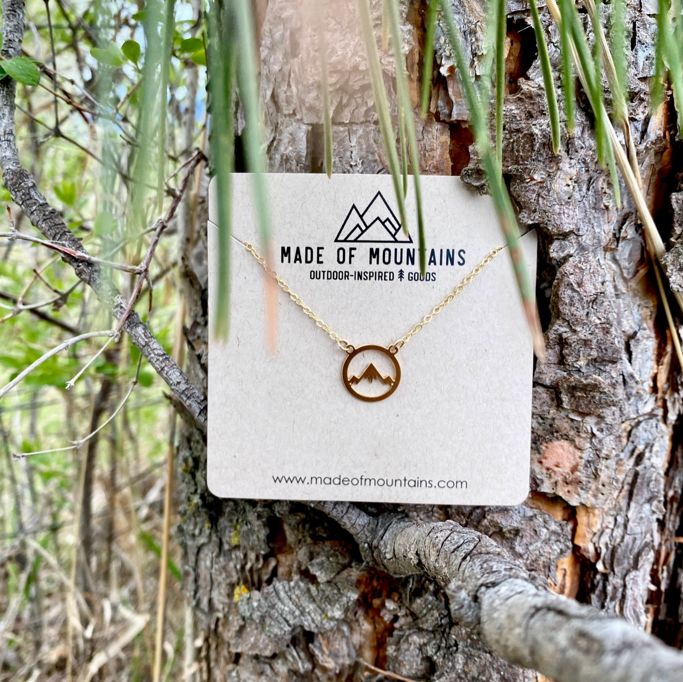 Mountain Necklace - Minimal Circle