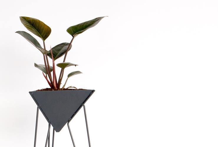 Mid Century Modern Plant Stand Planter