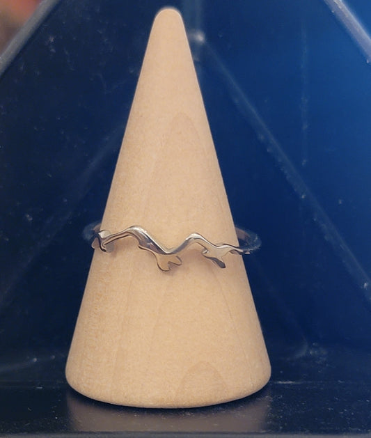 Simple Mountain Ring