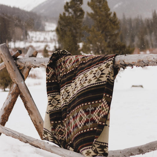 Alpaca blanket, Western style