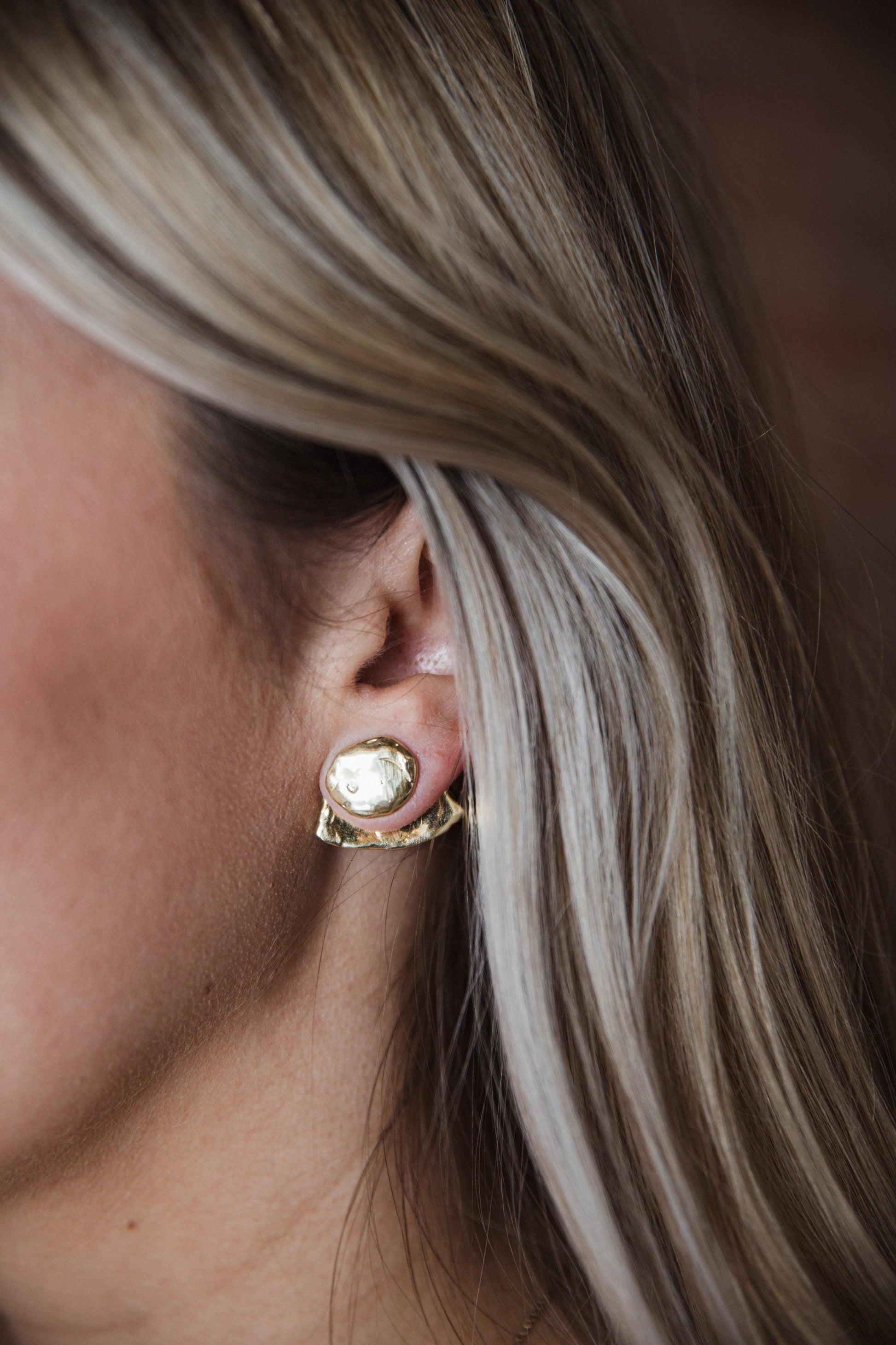 Solid brass statement stud earrings. Large circle stud gold. Dante Perozzi handmade.