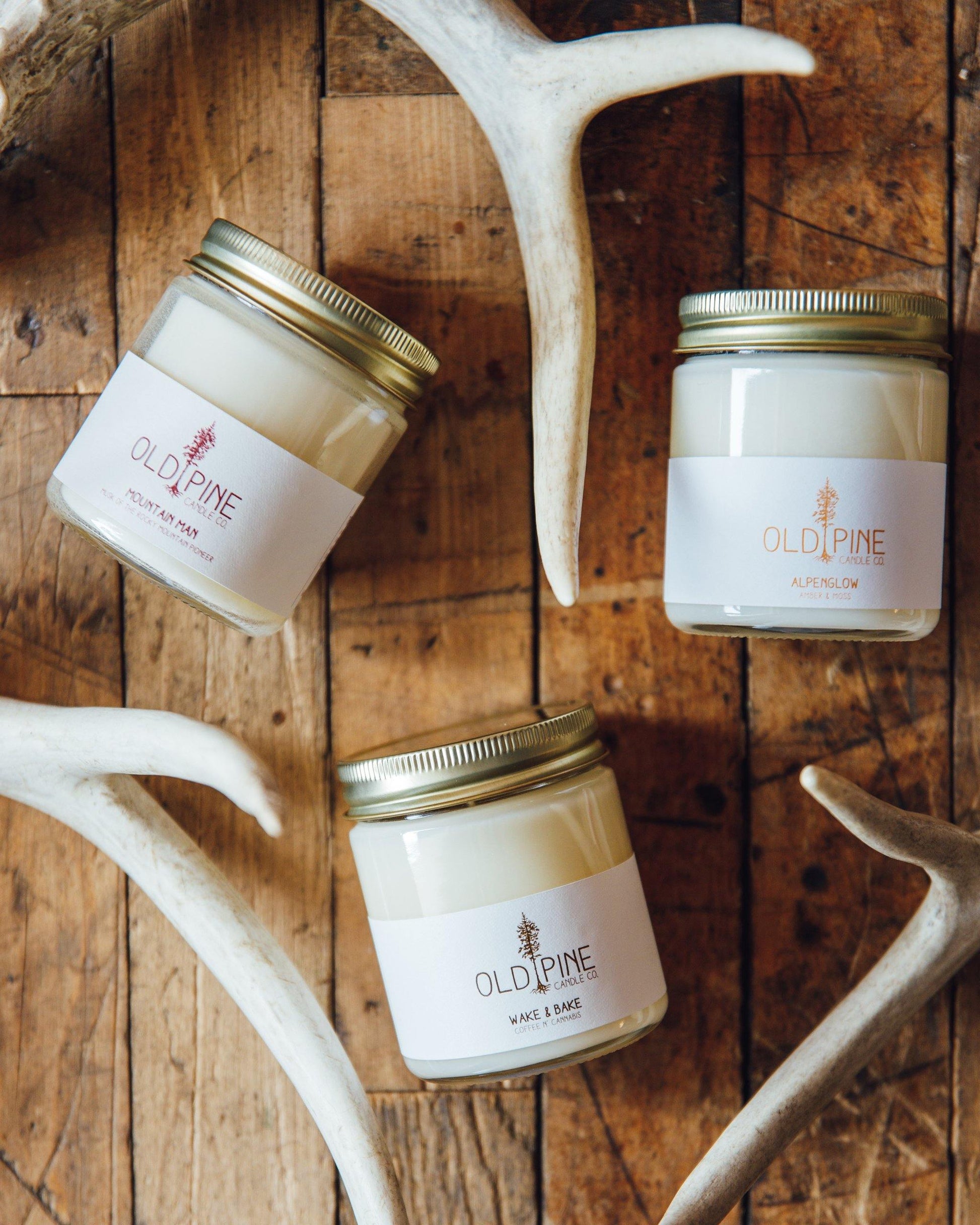 Rustic Old Pine soy candles with Antlers